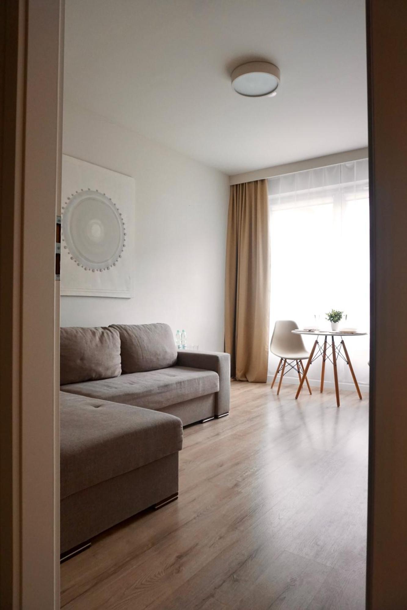 Komputerowa Apartments Airport And Business District 华沙 外观 照片