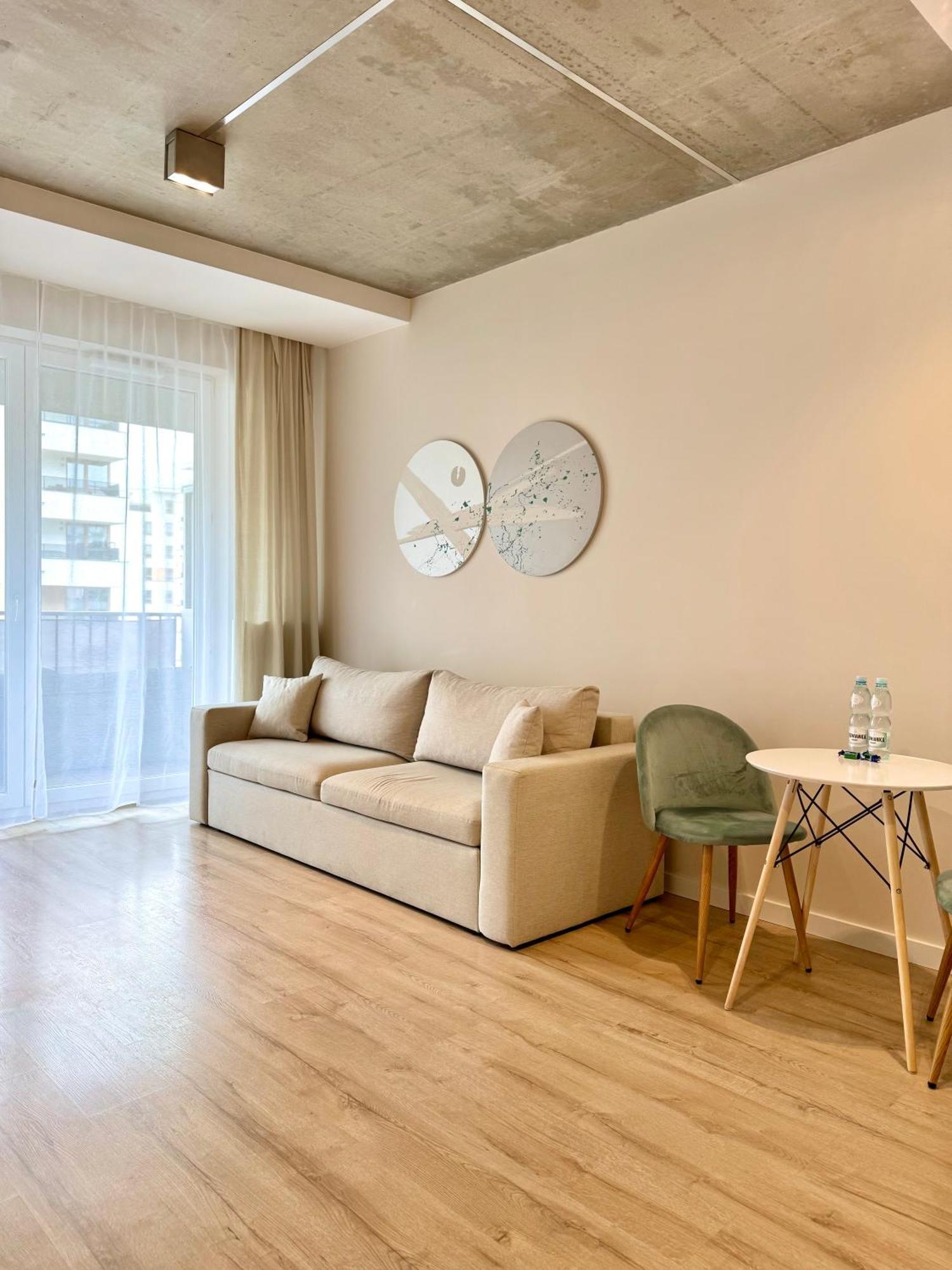 Komputerowa Apartments Airport And Business District 华沙 外观 照片